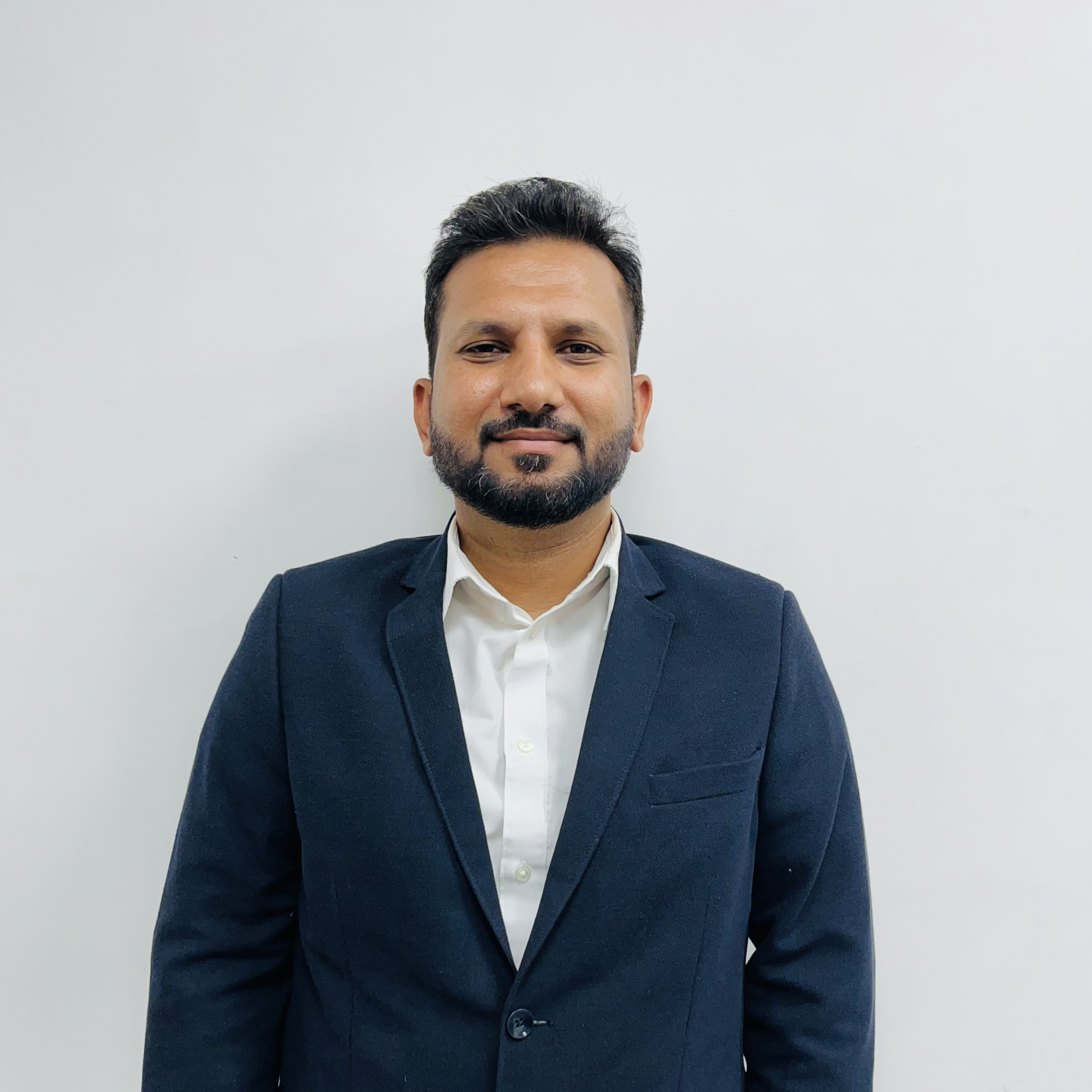 Dr. Divyank Mahajan